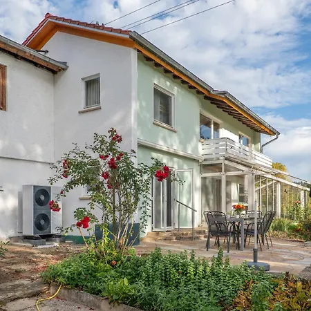 Haus Im Gruenen Holiday home